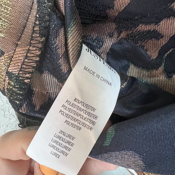 JustFab Golden Floral Jacquard Pleated Full Skirt Women's NEW Large NWT - Picture 11 of 12